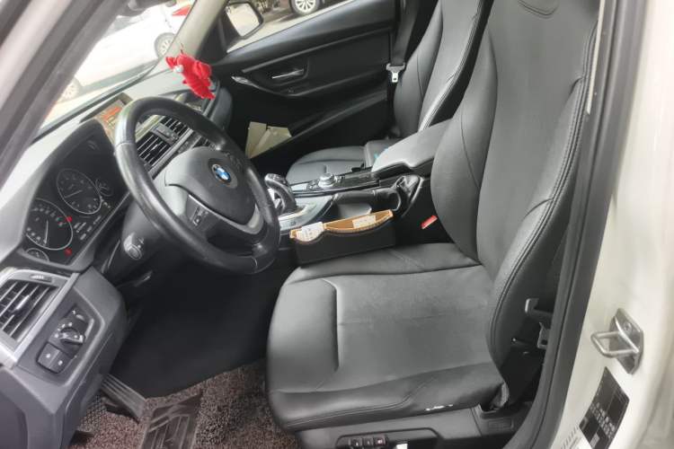 Used BMW 3 Series 2017 320Li M Sport Edition Left Front Seat