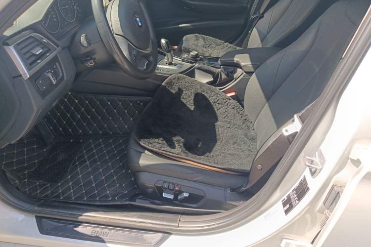 Used BMW 3 Series 2017 320Li Fashion Model Left Front Seat