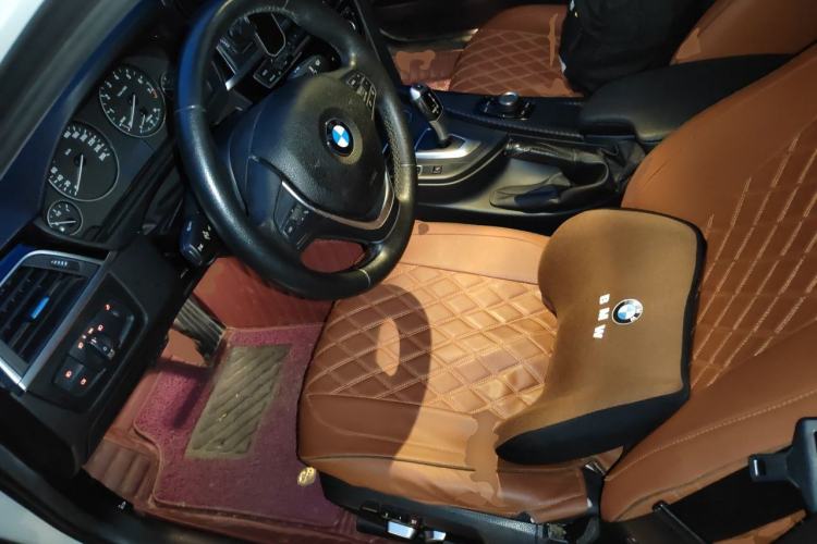 Used BMW 3 Series 2017 320Li Fashion Model Left Front Seat