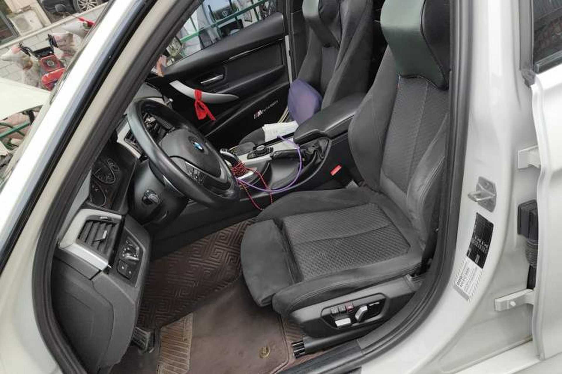 Used BMW 3 Series 2017 320i M Sport Left Front Seat