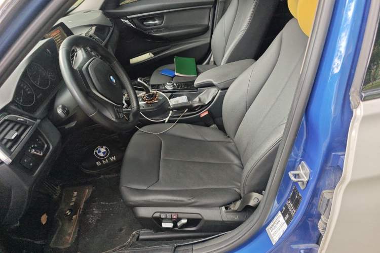 Used BMW 3 Series 2017 320Li M Sport Edition Left Front Seat