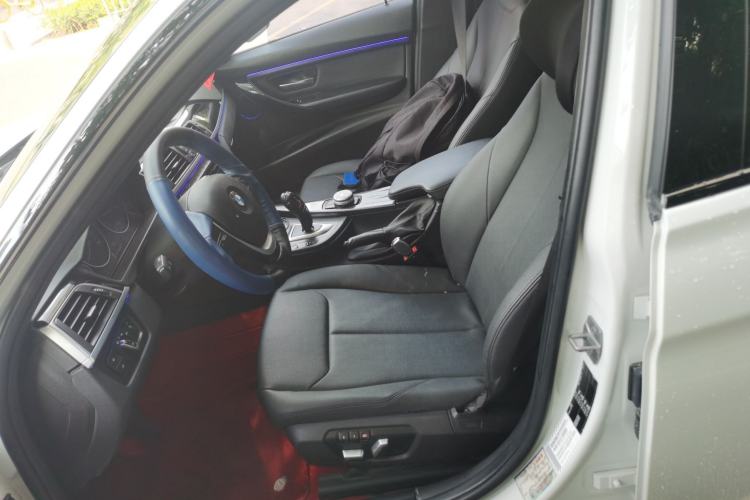 Used BMW 3 Series 2017 320Li Fashion Model Left Front Seat
