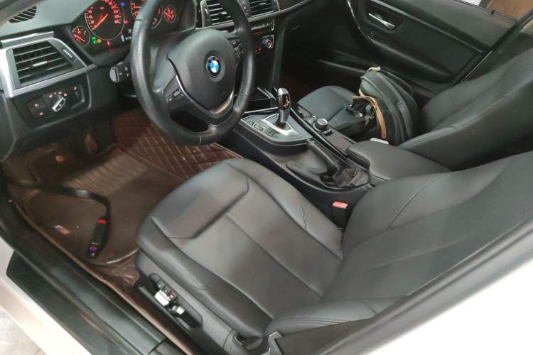 Used BMW 3 Series 2017 320Li Fashion Model Left Front Seat