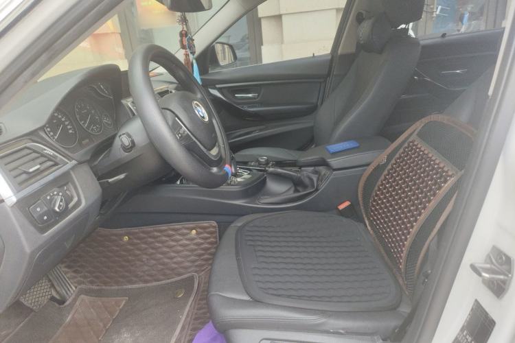 Used BMW 3 Series 2017 320Li Fashion Model Left Front Seat