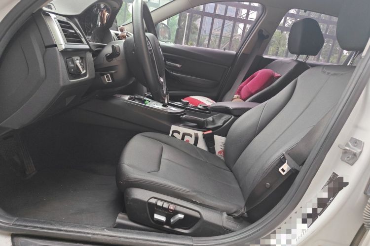 Used BMW 3 Series 2017 320Li xDrive Fashion Model Left Front Seat