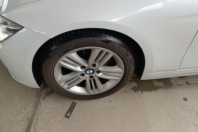 Used BMW 3 Series 2017 320Li Fashion Model Left Front Wheel Hub
