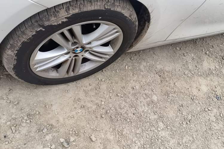 Used BMW 3 Series 2017 320Li Fashion Model Left Front Wheel Hub