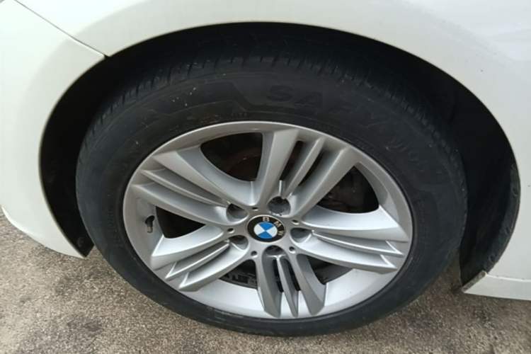 Used BMW 3 Series 2017 320Li Fashion Model Left Front Wheel Hub