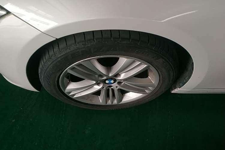 Used BMW 3 Series 2017 320Li Fashion Model Left Front Wheel Hub
