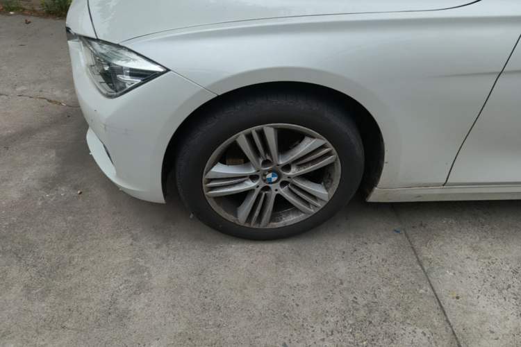 Used BMW 3 Series 2017 320Li Fashion Model Left Front Wheel Hub