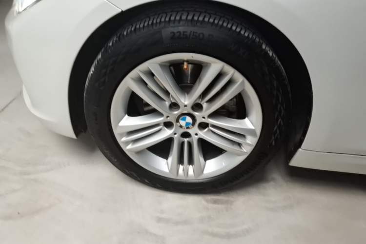 Used BMW 3 Series 2017 320Li Fashion Model Left Front Wheel Hub