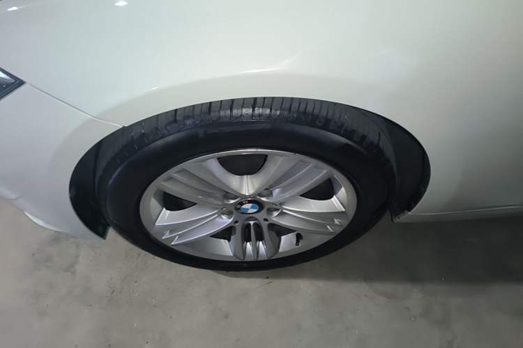 Used BMW 3 Series 2017 320Li Fashion Model Left Front Wheel Hub