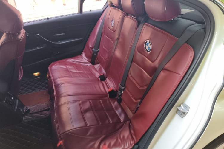 Used BMW 3 Series 2017 318Li Fashion Model Left Rear Seat