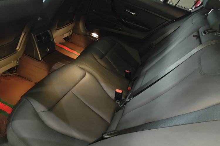 Used BMW 3 Series 2017 320Li M Sport Edition Left Rear Seat