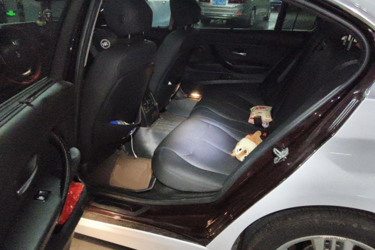Used BMW 3 Series 2017 320Li Fashion Model Left Rear Seat