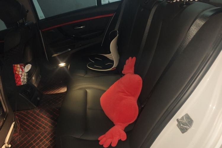 Used BMW 3 Series 2017 318Li Fashion Model Left Rear Seat