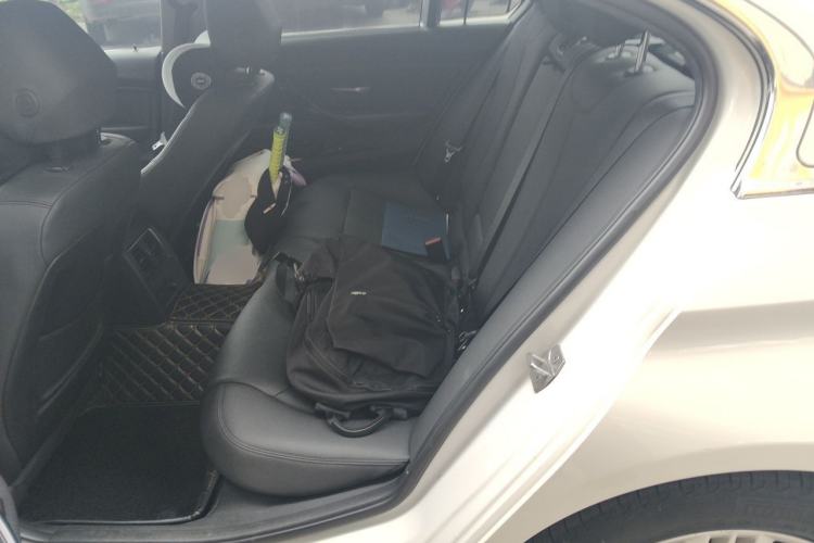 Used BMW 3 Series 2017 320Li Fashion Model Left Rear Seat