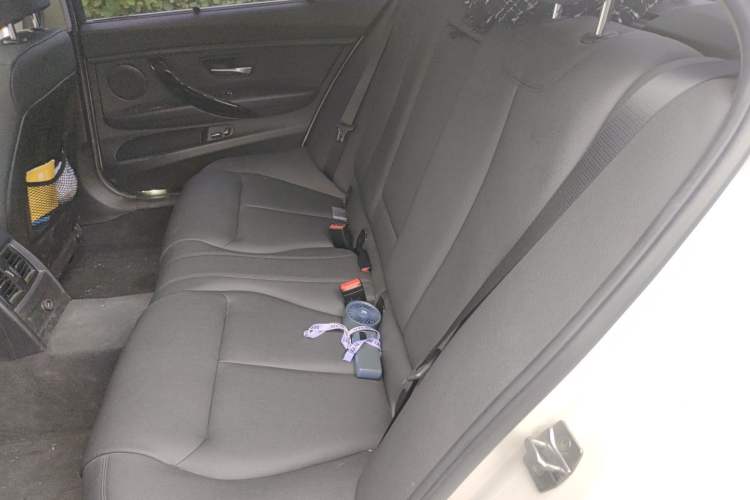 Used BMW 3 Series 2017 320Li Fashion Model Left Rear Seat