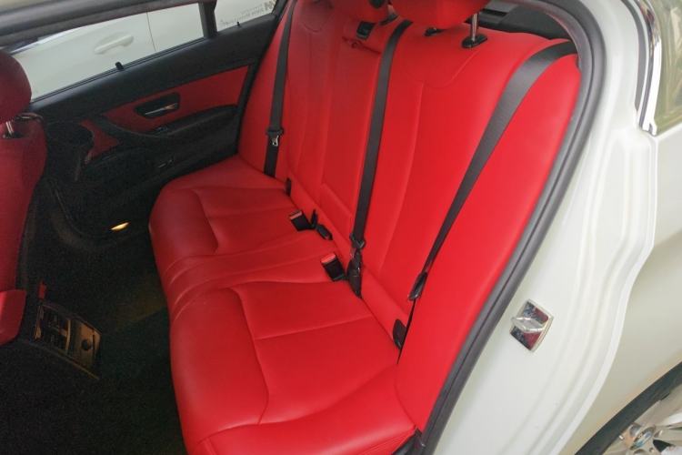 Used BMW 3 Series 2017 318Li Fashion Model Left Rear Seat