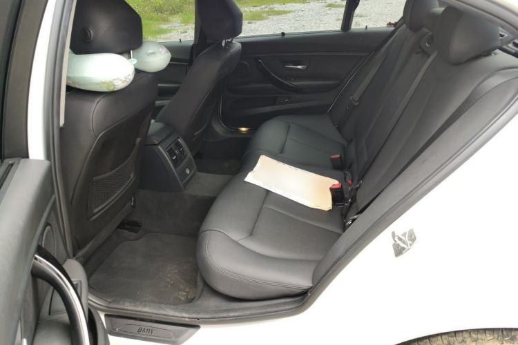 Used BMW 3 Series 2017 318Li Fashion Model Left Rear Seat