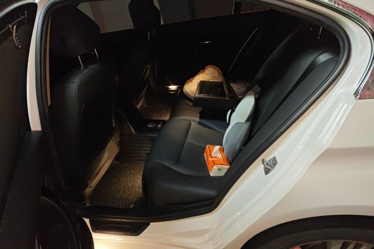 Used BMW 3 Series 2017 320Li xDrive Fashion Model Left Rear Seat