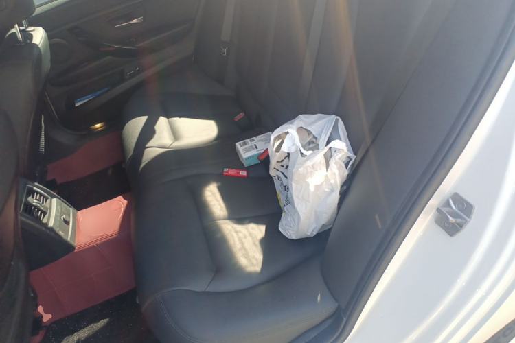 Used BMW 3 Series 2017 320Li Fashion Model Left Rear Seat