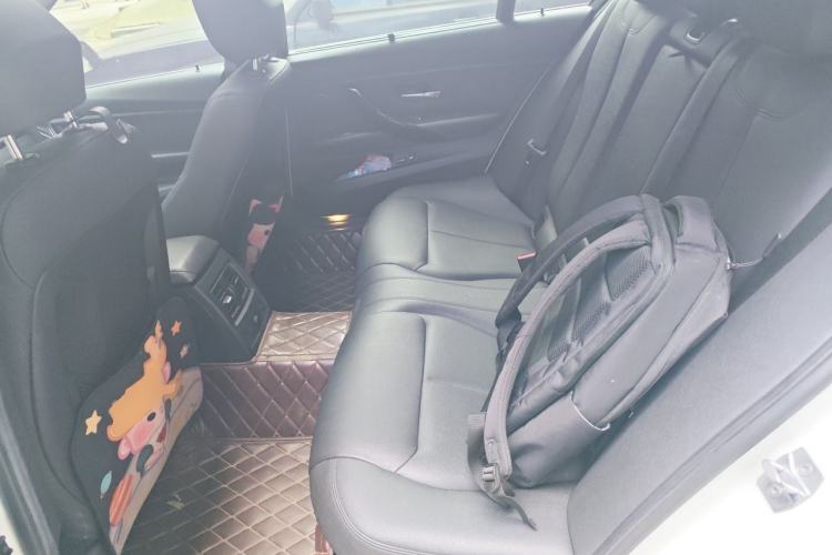 Used BMW 3 Series 2017 320Li Fashion Model Left Rear Seat