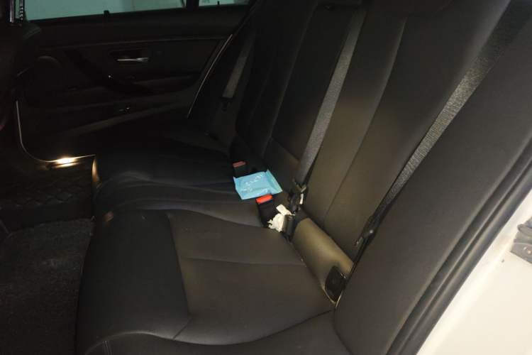 Used BMW 3 Series 2017 320Li Fashion Model Left Rear Seat
