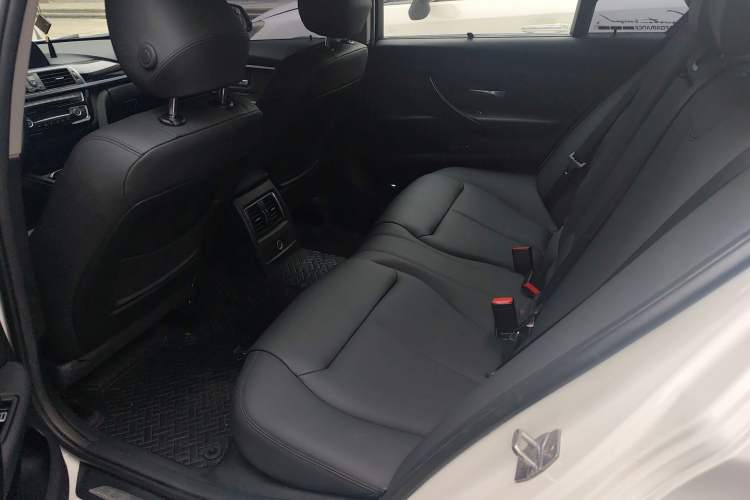 Used BMW 3 Series 2017 320Li M Sport Edition Left Rear Seat