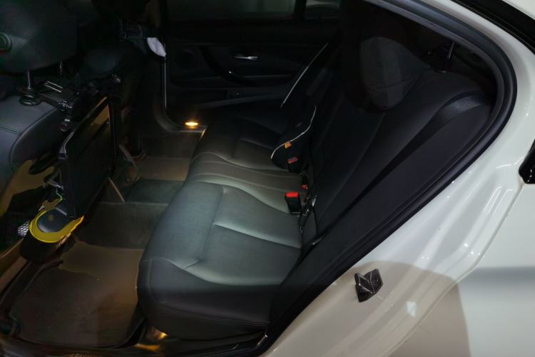 Used BMW 3 Series 2017 320Li M Sport Edition Left Rear Seat