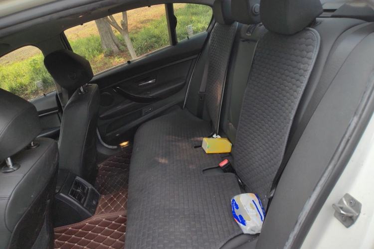 Used BMW 3 Series 2017 320Li xDrive Fashion Model Left Rear Seat