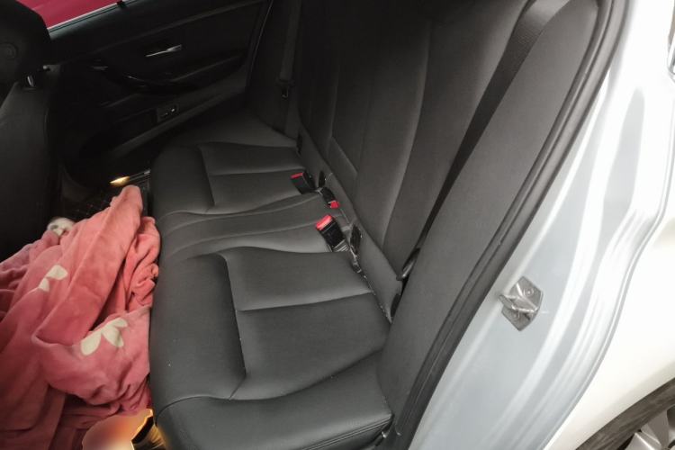 Used BMW 3 Series 2017 320Li Fashion Model Left Rear Seat