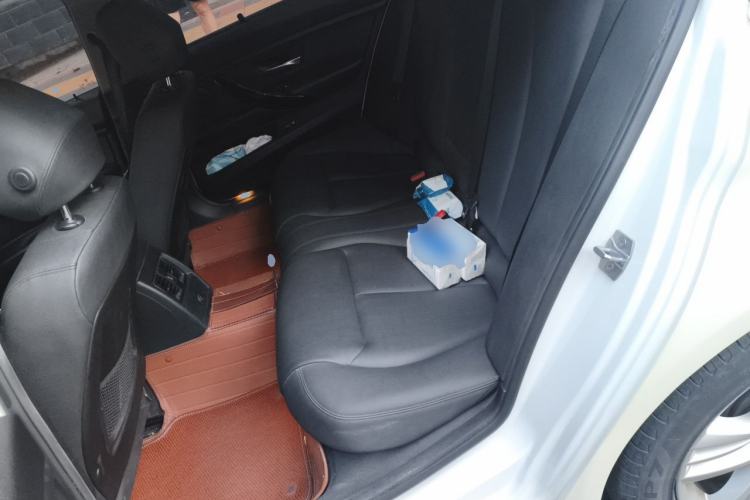 Used BMW 3 Series 2017 320Li Fashion Model Left Rear Seat