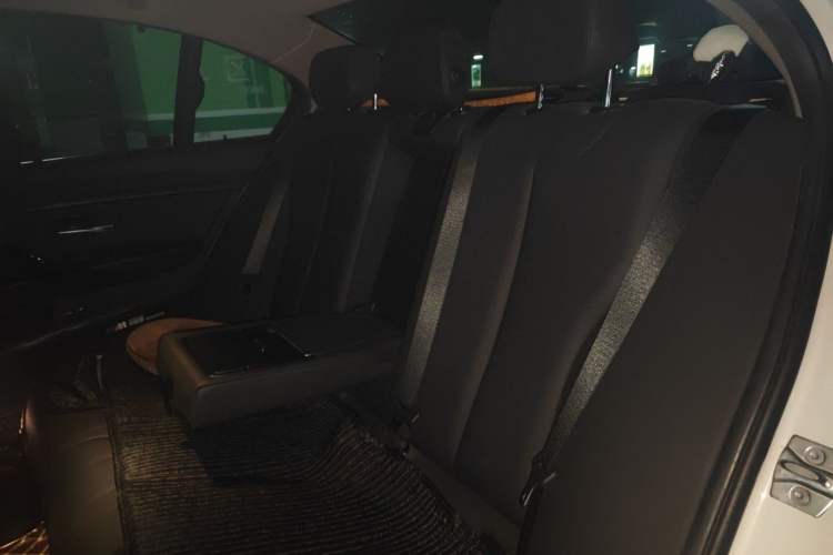 Used BMW 3 Series 2017 320Li xDrive Fashion Model Left Rear Seat