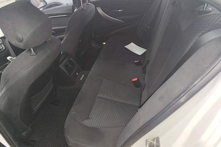 Used BMW 3 Series 2017 320i M Sport Left Rear Seat