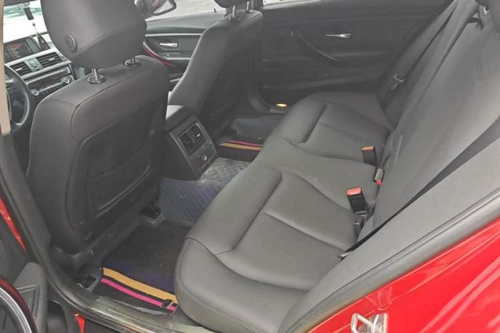 Used BMW 3 Series 2017 320Li Fashion Model Left Rear Seat