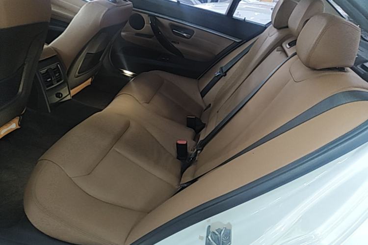 Used BMW 3 Series 2017 320Li Luxury Design Package Left Rear Seat