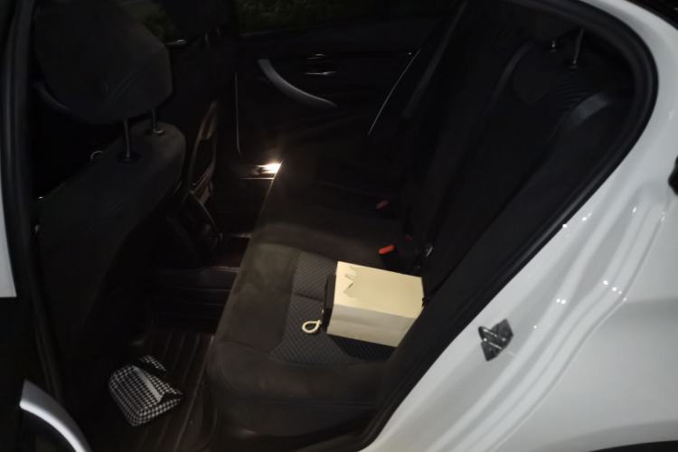 Used BMW 3 Series 2017 320i M Sport Left Rear Seat
