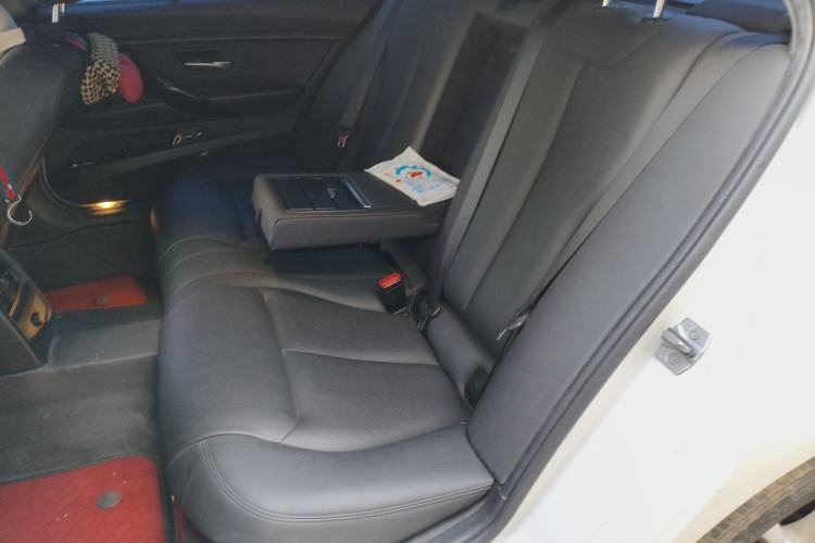 Used BMW 3 Series 2017 320Li Fashion Model Left Rear Seat