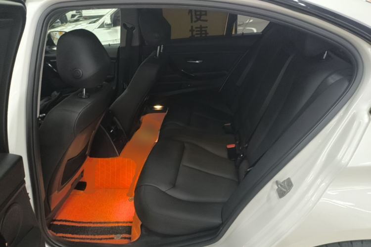Used BMW 3 Series 2017 320Li xDrive Fashion Model Left Rear Seat