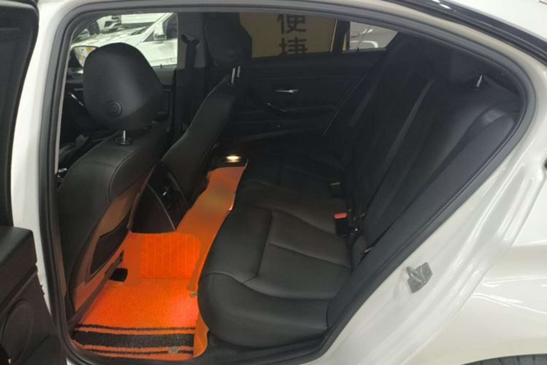 Used BMW 3 Series 2017 320Li xDrive Fashion Model Left Rear Seat