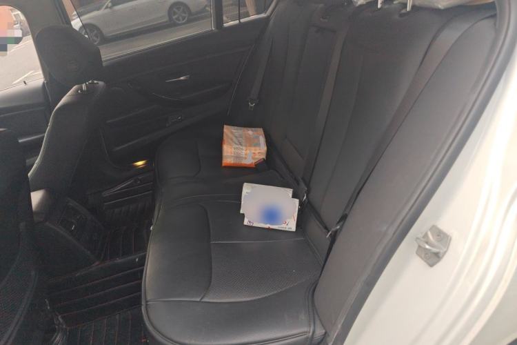 Used BMW 3 Series 2017 320Li Fashion Model Left Rear Seat