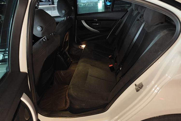 Used BMW 3 Series 2017 320i M Sport Left Rear Seat