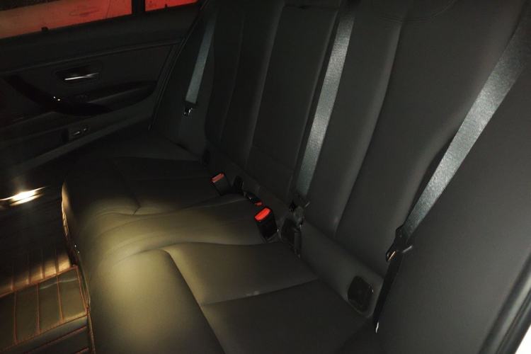 Used BMW 3 Series 2017 320Li Fashion Model Left Rear Seat