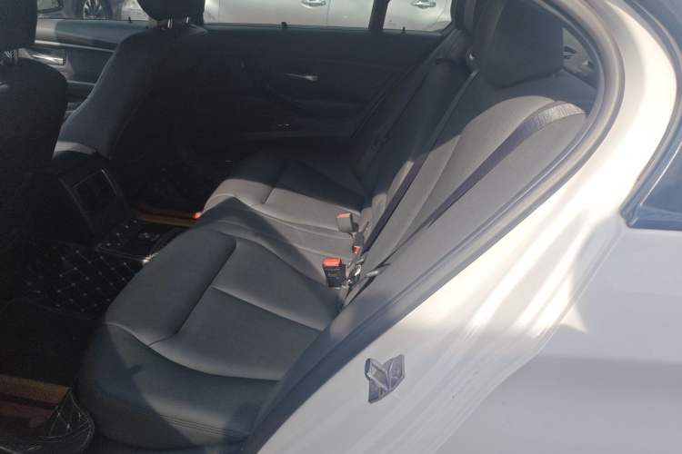 Used BMW 3 Series 2017 320Li M Sport Edition Left Rear Seat