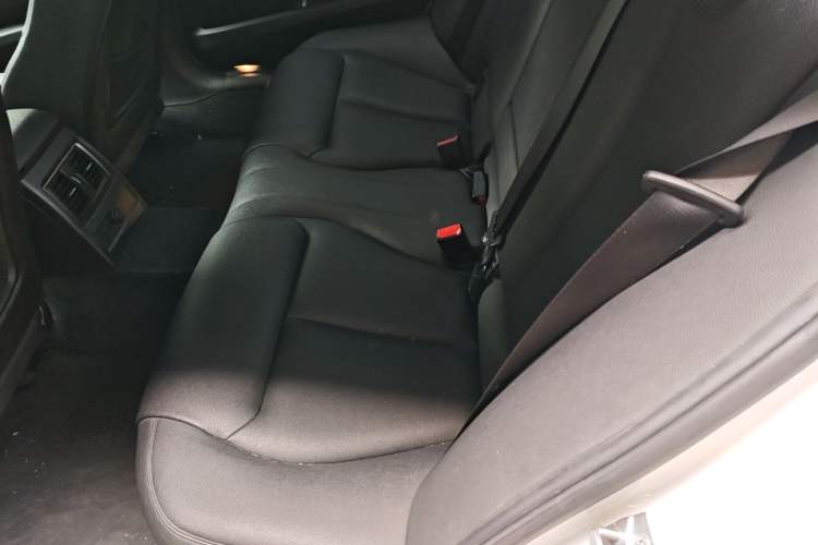 Used BMW 3 Series 2017 318Li Fashion Model Left Rear Seat