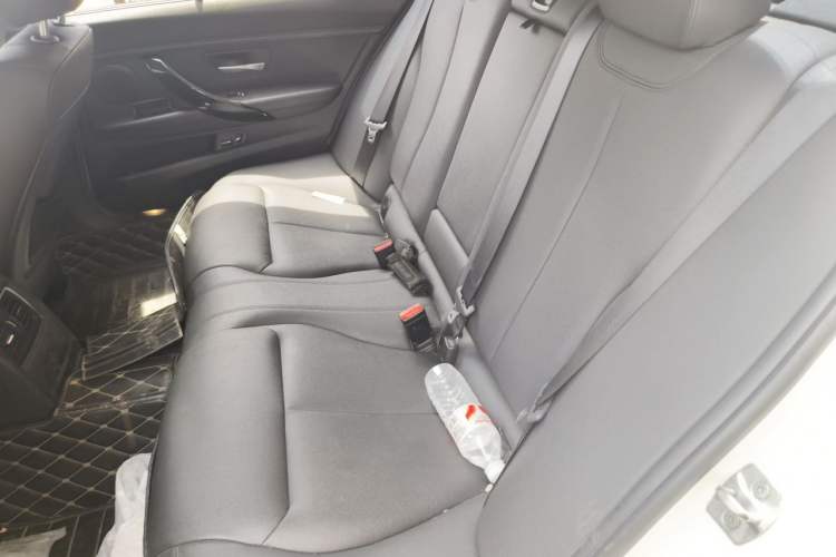 Used BMW 3 Series 2017 320Li M Sport Edition Left Rear Seat