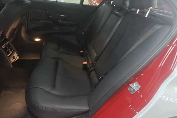Used BMW 3 Series 2017 320Li M Sport Edition Left Rear Seat