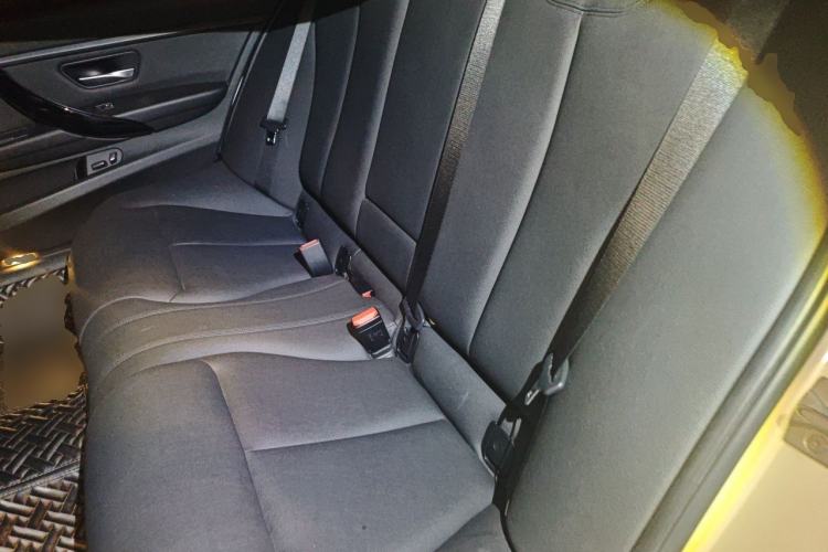 Used BMW 3 Series 2017 318Li Fashion Model Left Rear Seat