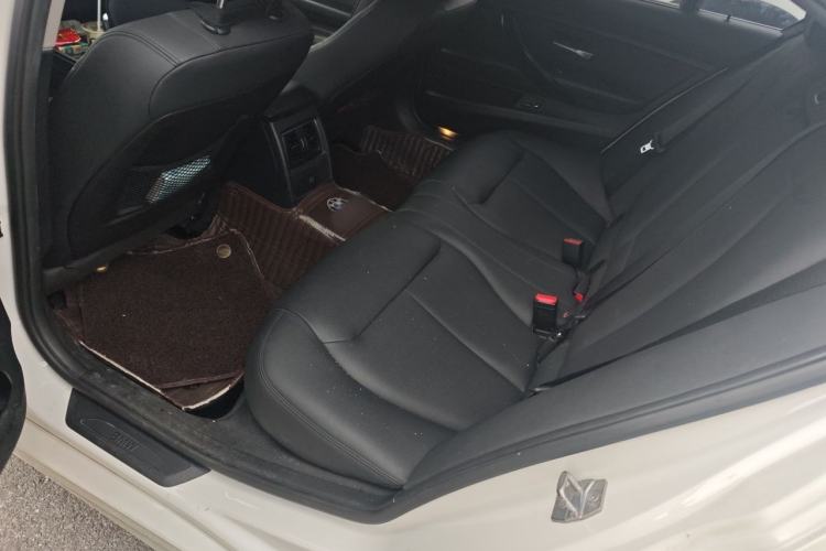 Used BMW 3 Series 2017 320Li Fashion Model Left Rear Seat